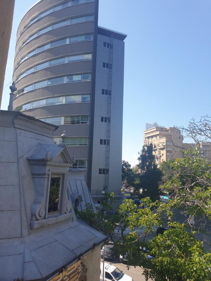 Studio Yellow - Piata Victoriei Bucureşti Ngoại thất bức ảnh