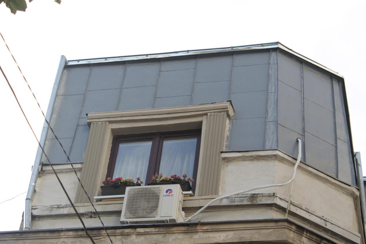 Studio Yellow - Piata Victoriei Bucureşti Ngoại thất bức ảnh